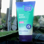 Clean & Clear Deep Action Cream Wash - Image 4