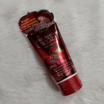 Red Apple Collagen Cleansing Foam - Image 5