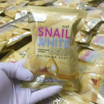 Snail White Gold Whitening Soap - Image 3