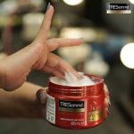 Tresemme Keratin Smooth Hair Mask 300ml - Image 8