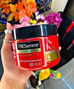 Tresemme Keratin Smooth Hair Mask 300ml - Image 3
