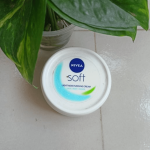 Nivea Soft Light Moisturising Cream - Image 7