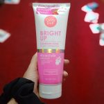Cathy Doll Bright Up Cleansing Foam - Image 6