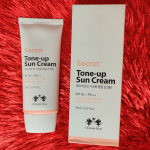 Secret Tone Up Sun Cream - Image 3